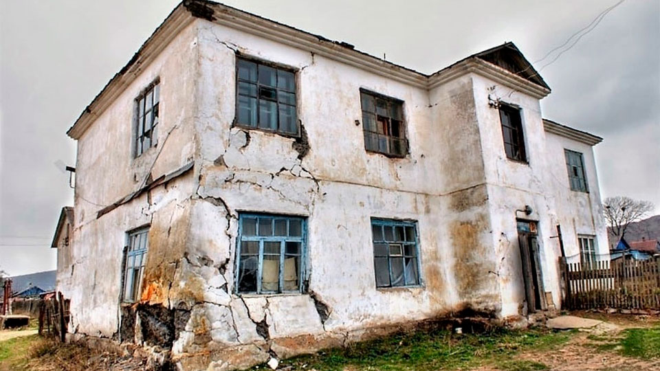 В России уточнят правила оценки рыночной стоимости жилья в аварийных домах