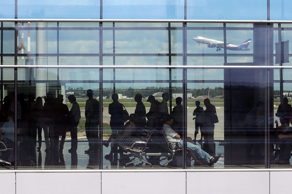  Билет на 31 августа "Российская газета" выяснила, готовы ли аэропорты и вокзалы к возвращению отпускников и школьников домой
