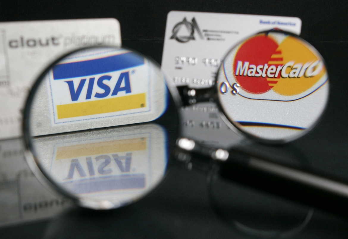 Эксперт объяснил, как уход Visa и Mastercard повлияет на мошенников