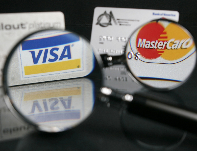Эксперт объяснил, как уход Visa и Mastercard повлияет на мошенников