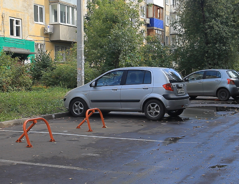 Что делать, если соседи захватили парковки во дворе многоэтажки