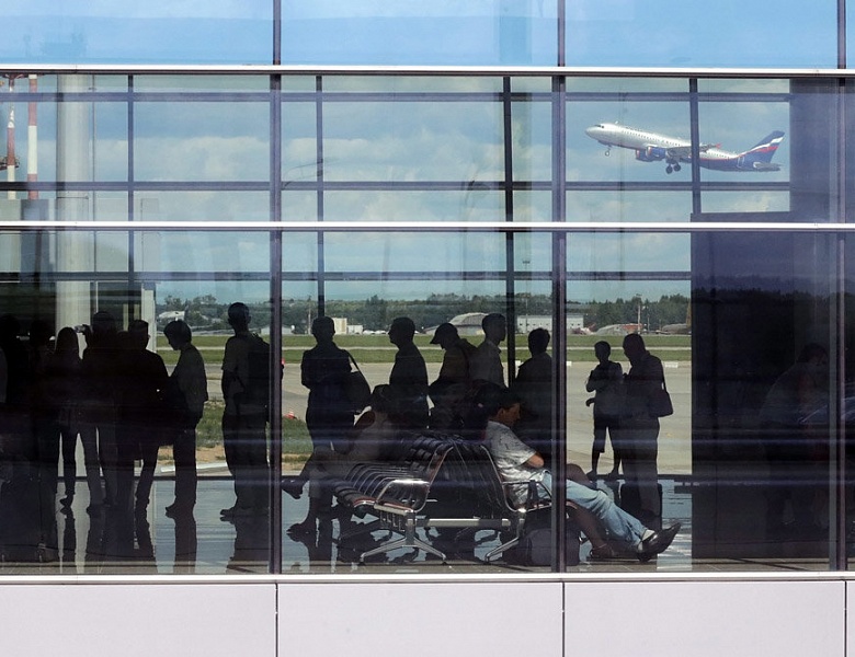 Билет на 31 августа "Российская газета" выяснила, готовы ли аэропорты и вокзалы к возвращению отпускников и школьников домой