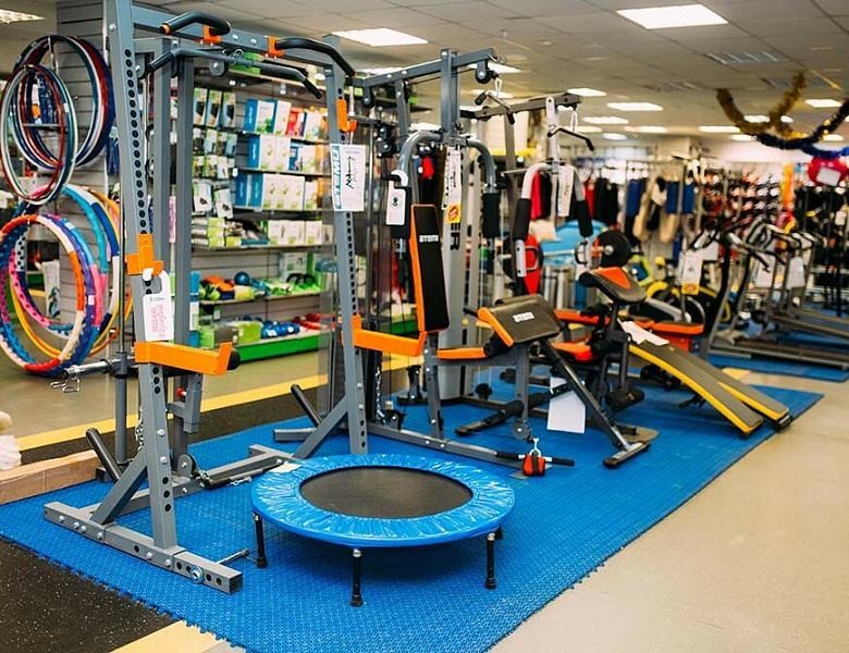 Минпромторг: Первые магазины на месте Decathlon откроются в конце ноября - начале декабря