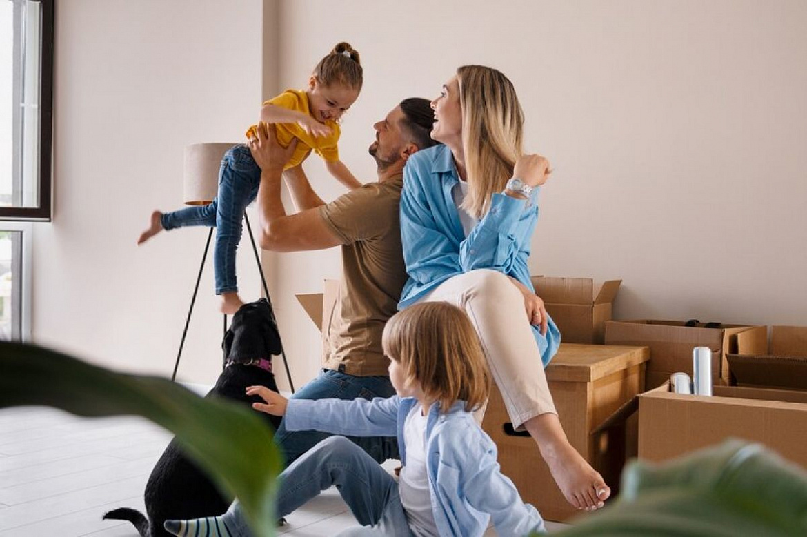 С 1 июля семьи с детьми из малых городов смогут оформить ипотеку под 6%