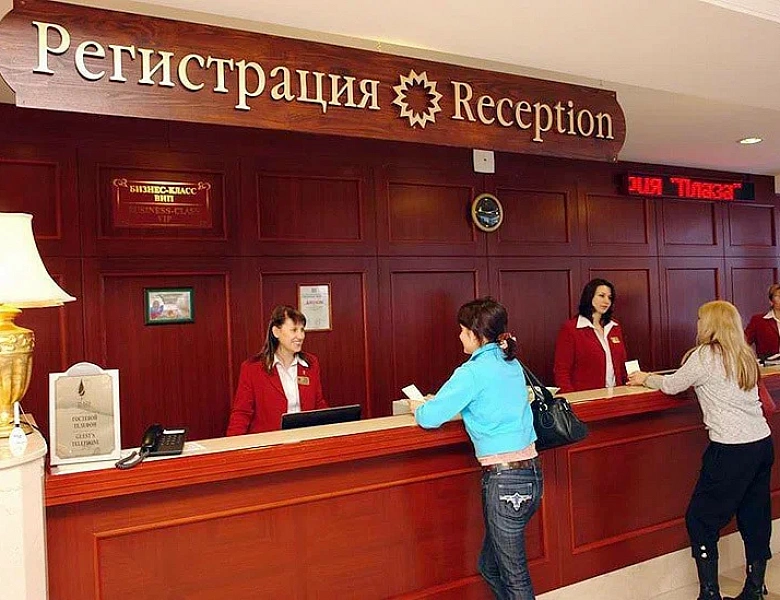 В России могут разрешить регистрацию в гостиницах по военному билету и правам